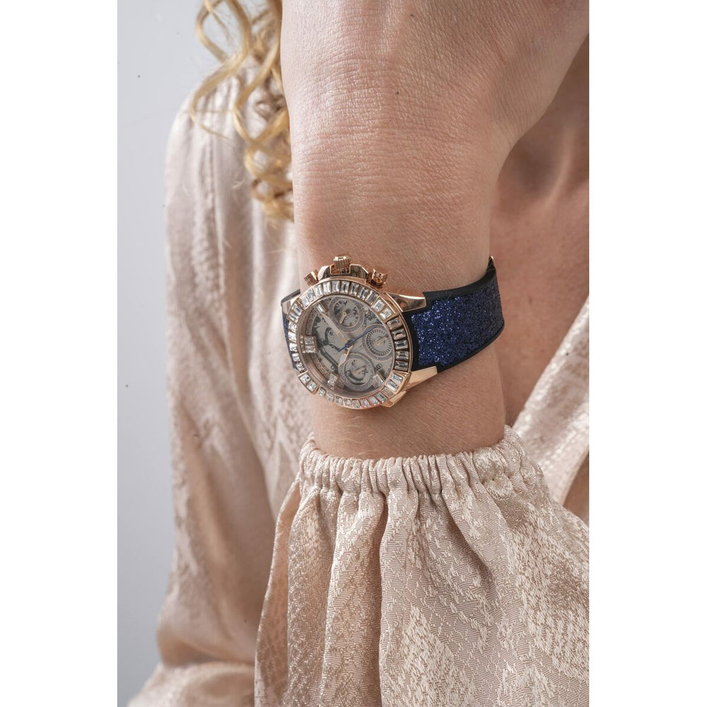 V3H17281628EDC5364882082D0C5B8D2238R6143571P8