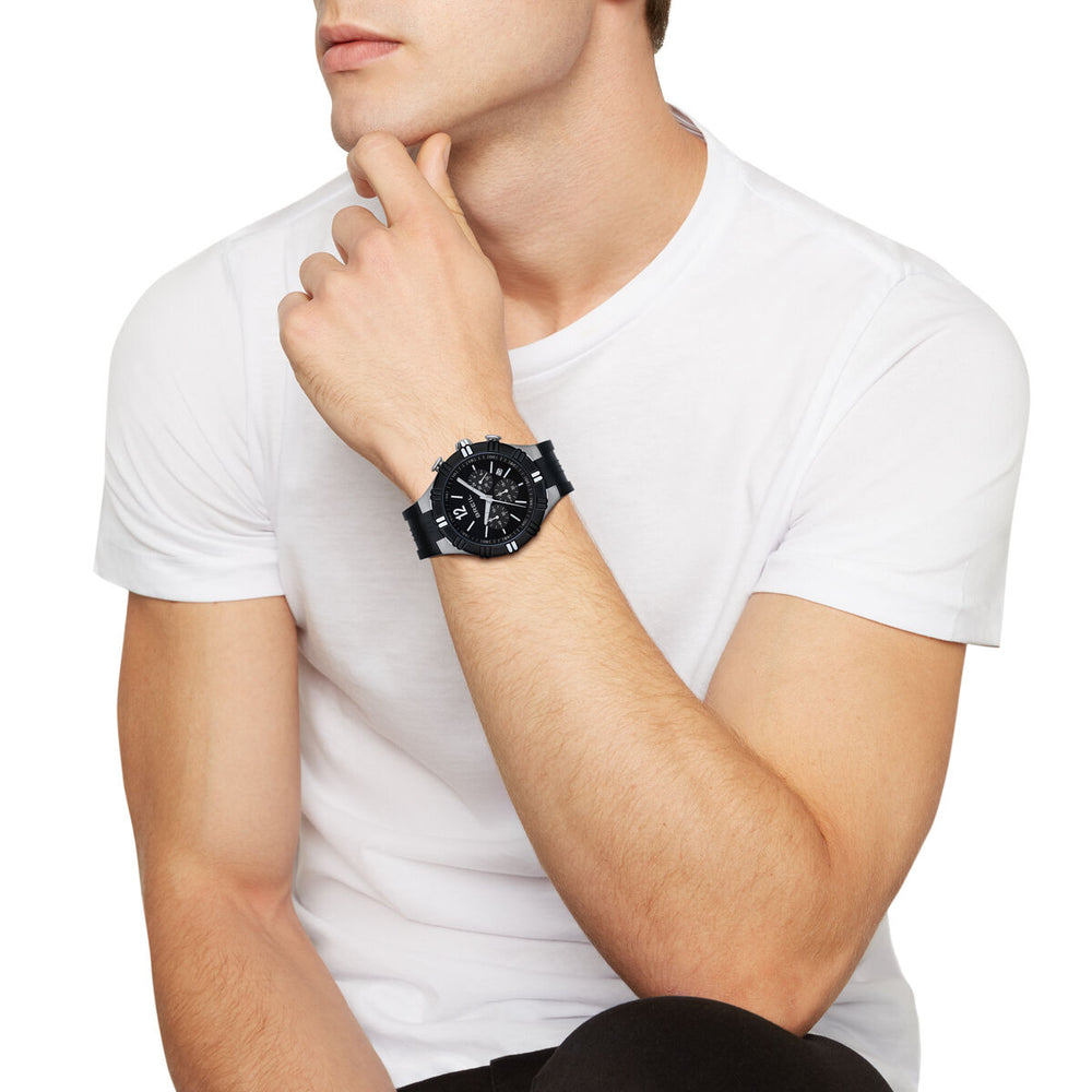 V6H5B0F10C7A90689E2D040C1FF2C8441F3R3942776P4