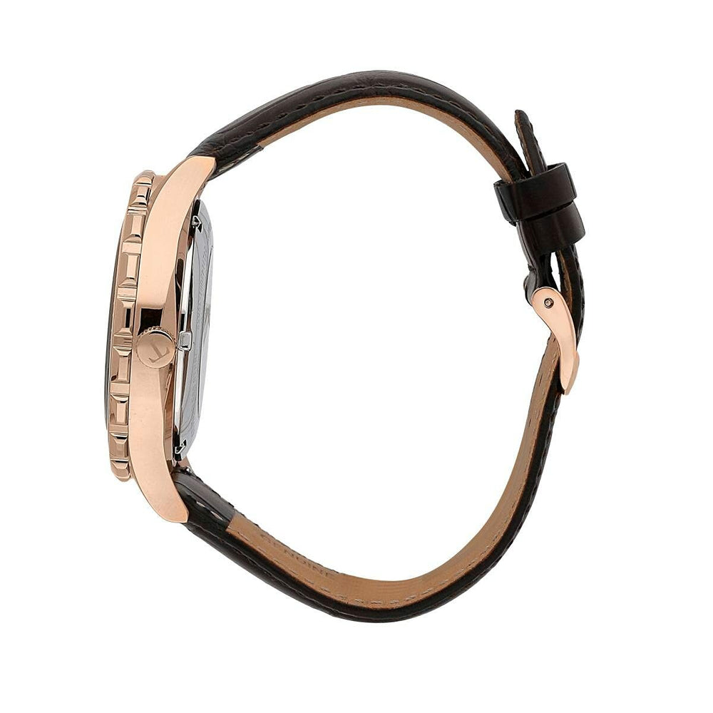 V3H77E0D4F1557D74977D8F660F9A85F5FFR7044426P4