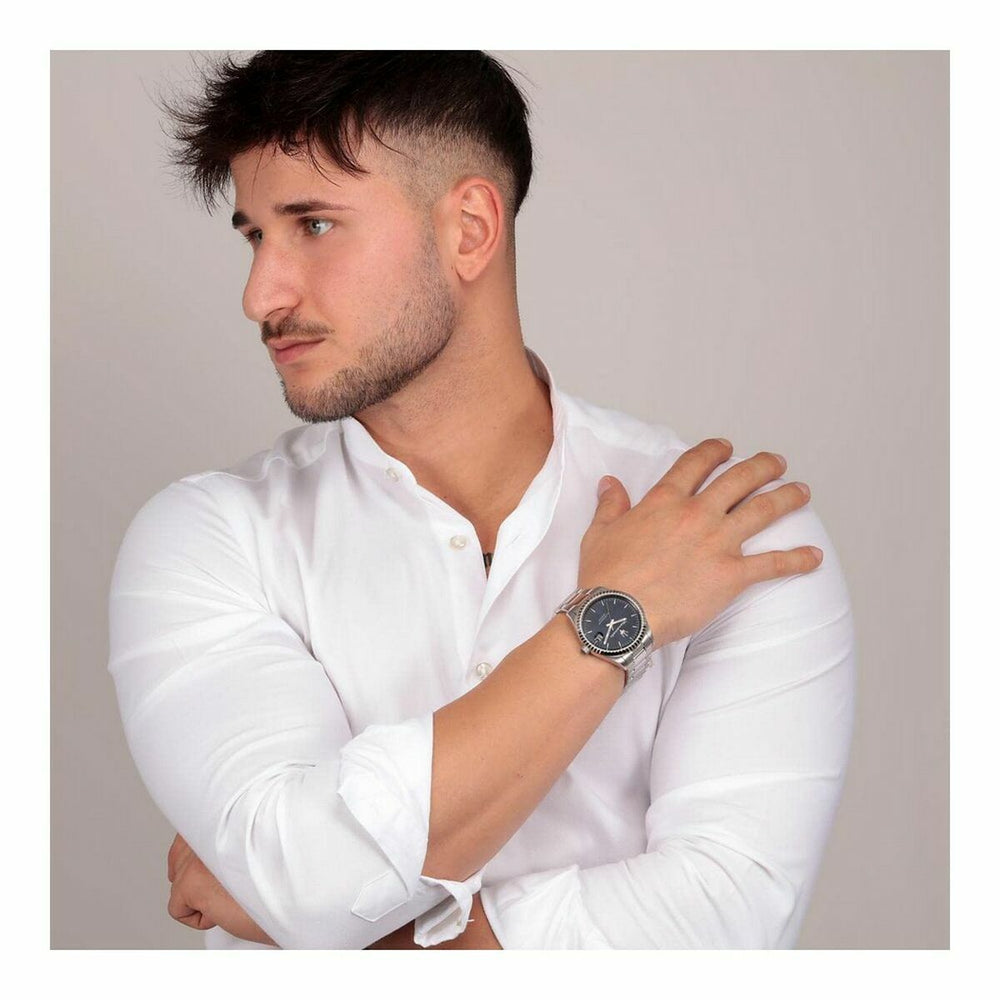 V2H2F7DDF21C42DC959E8E751778349D93DR6933008P4