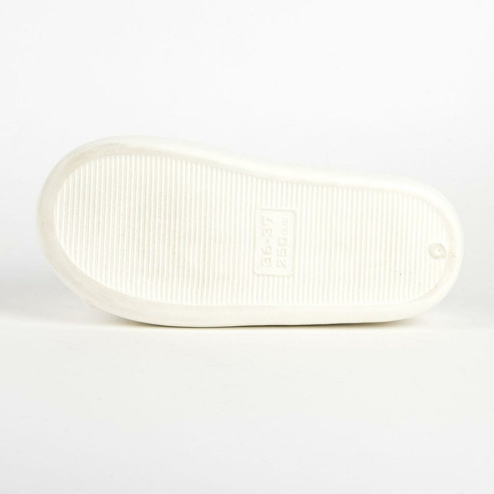 V16H8D2CC3E1FF235C0B0575F6E9C2459EFAR6946289P5